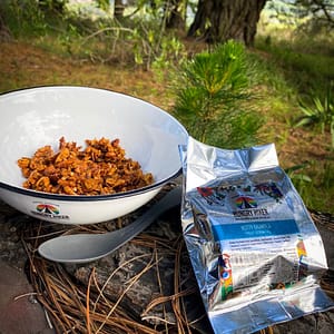 Hungry Hiker’s gluten-free nutty granola served as a lightweight hiking breakfast. A nutritious, trail-friendly option for hikers looking for a wholesome start to the day.